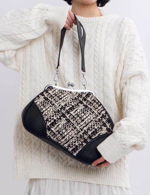 Schwarz-weiße Ledertasche - Image 2